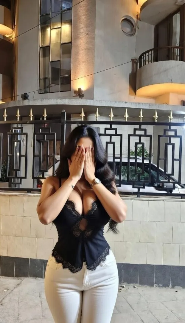 I really like churchgate and it's ambience (f) posted by ilovesoftboobs