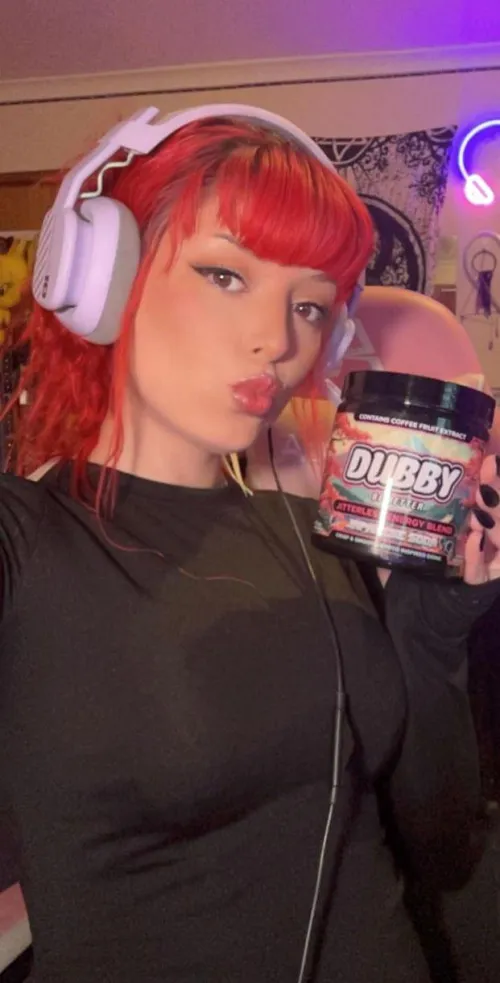 i smile, you melt by Dazzle-Muffie