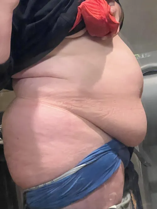 I still feel too small by cute-hucow