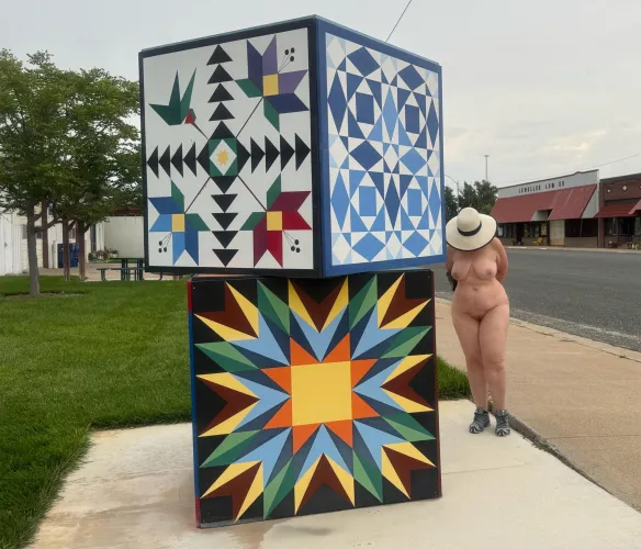 I think I see a pattern here  by MrsDarling55