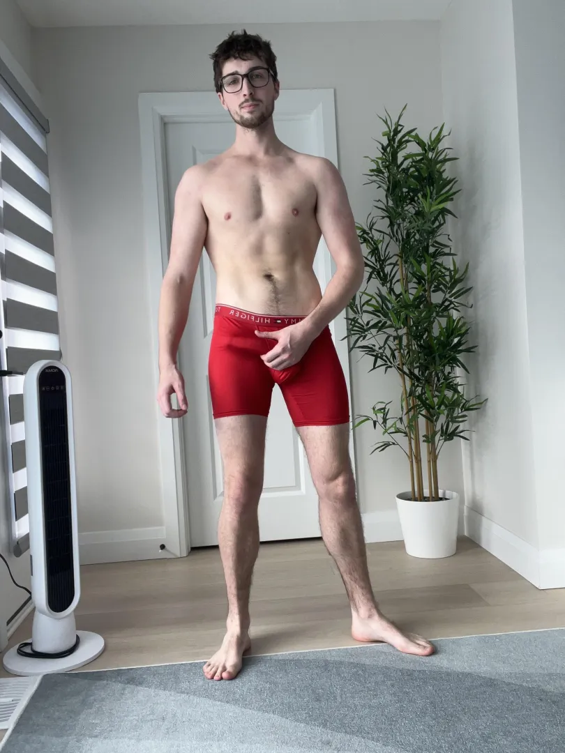 I think reds a pretty colour posted by sadboycad