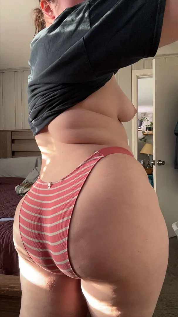 I think this color compliments my skin tone, what do you think?  posted by sweetcherrygin02