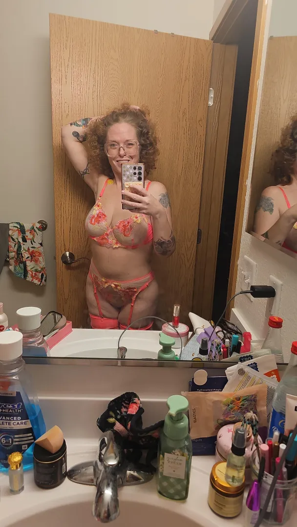 I think this little ensemble, screams (f)or warmer weather. PS I'm out of my wine posted by Due_Time554