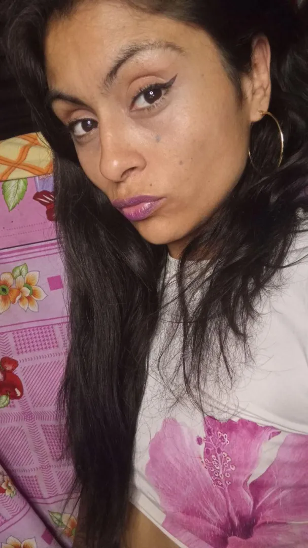 i think this pose is alredy automatic [oc] posted by amberbrunettesexy