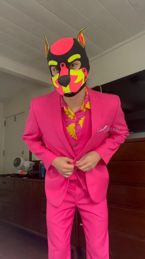 I tried something a little more “out there” by puplexxi