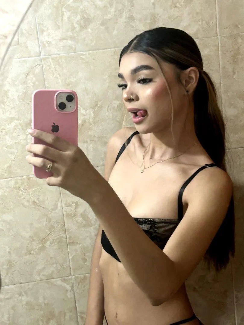 I wanna see how you want to fuck me all night posted by Mocha_Buns_bun