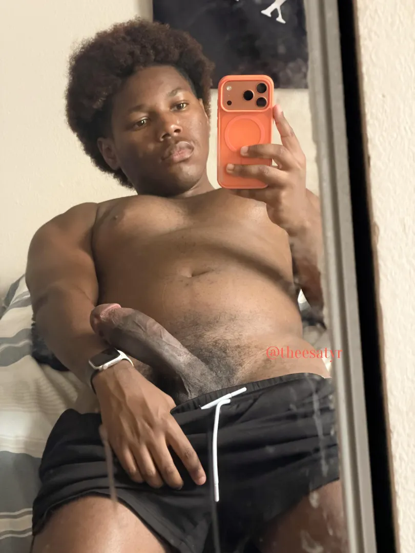 I want butt posted by Theebuffsatyr