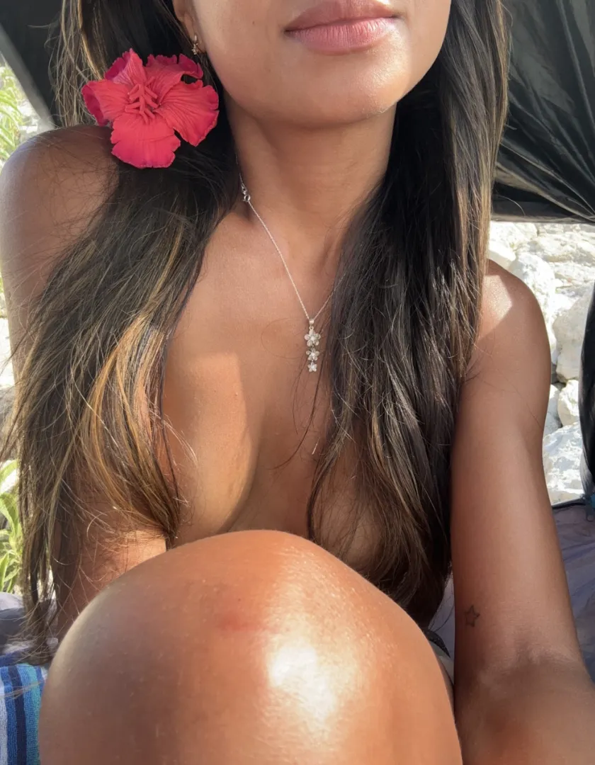 I want sun, sun, and more sun☀️ posted by SunKissed_badie