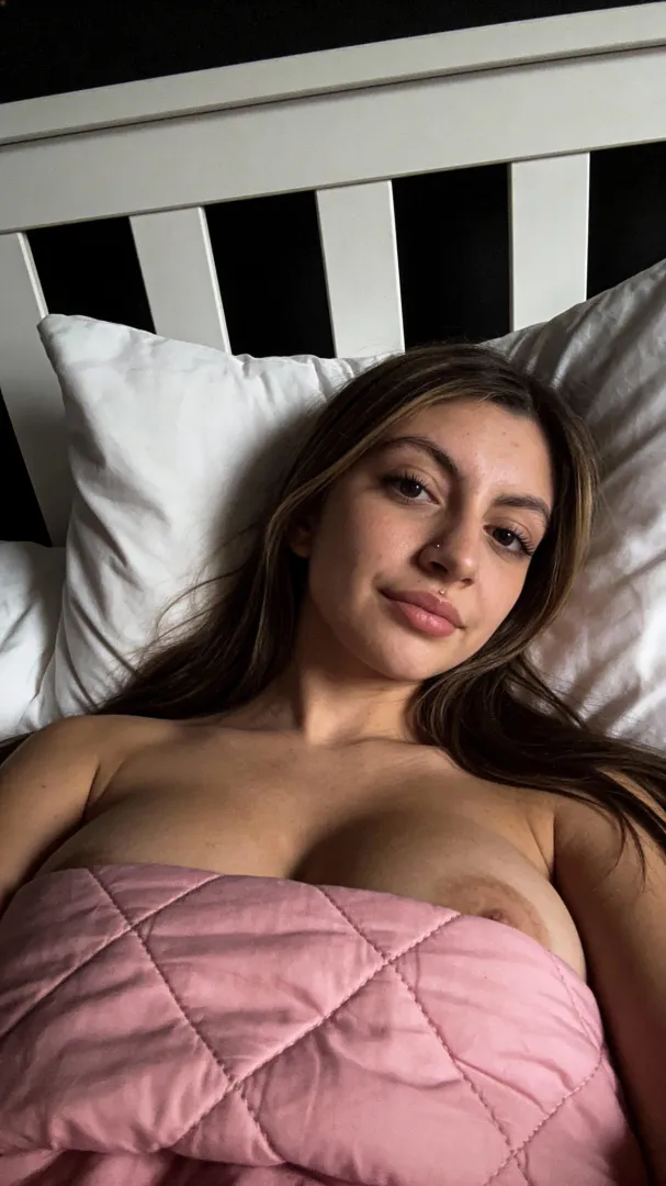 i want to be your small slut posted by Fluid-Courage5704