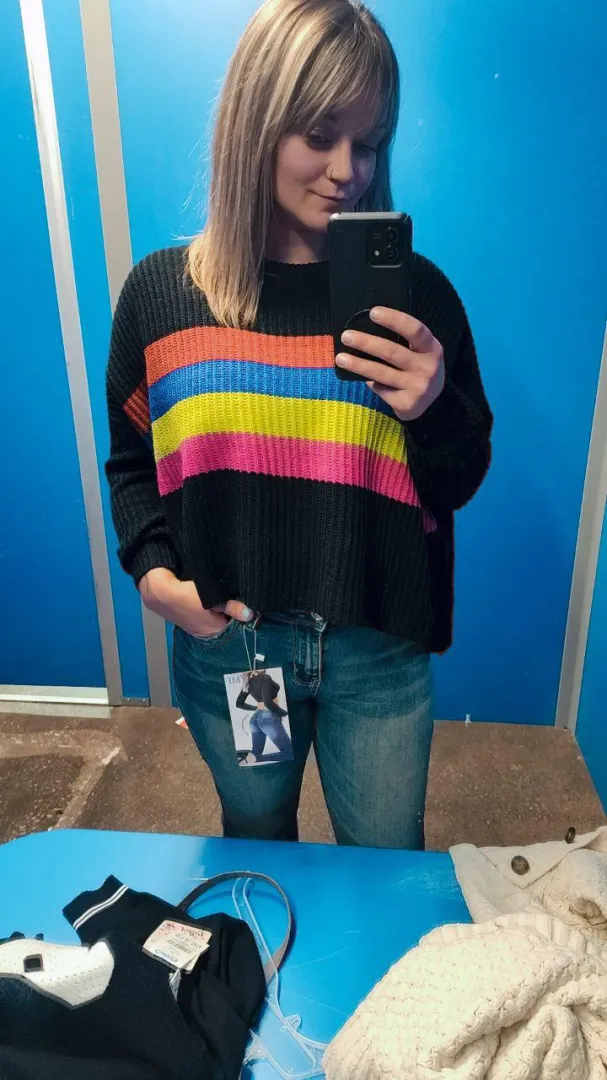 I want to feel u deep inside me, can u make that happen? posted by MissTaylorLaurenxo