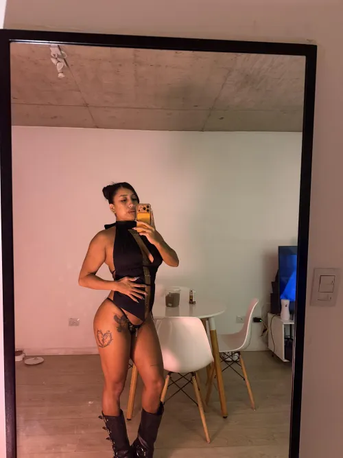 i want to show u all of me  by babygalsivip