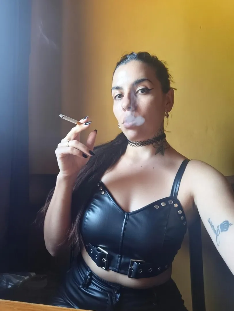 I want to smoke in your fucking face posted by dommeRiley
