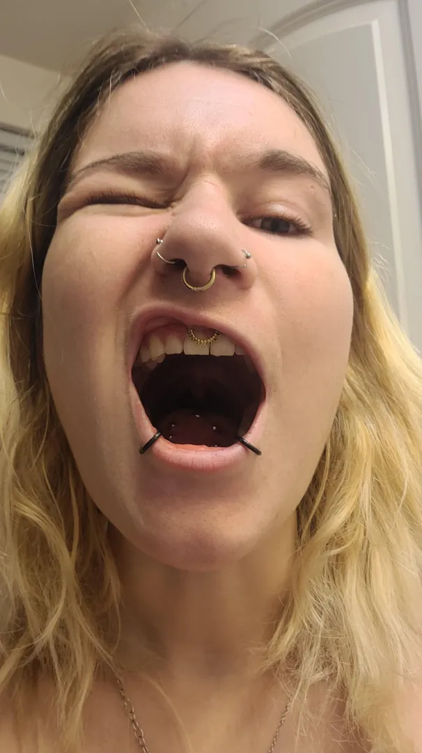 I want you to live in my belly {f} posted by sinning_angel6