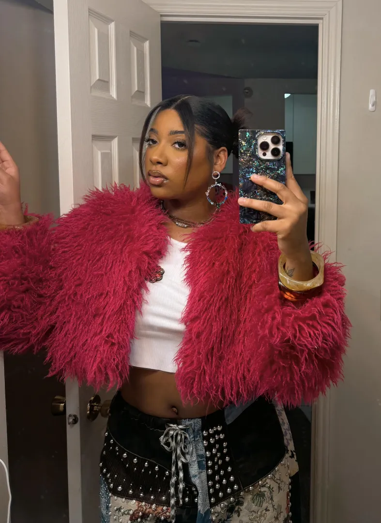 I was made to be spoiled. You were made to send. posted by OkCorgi1834