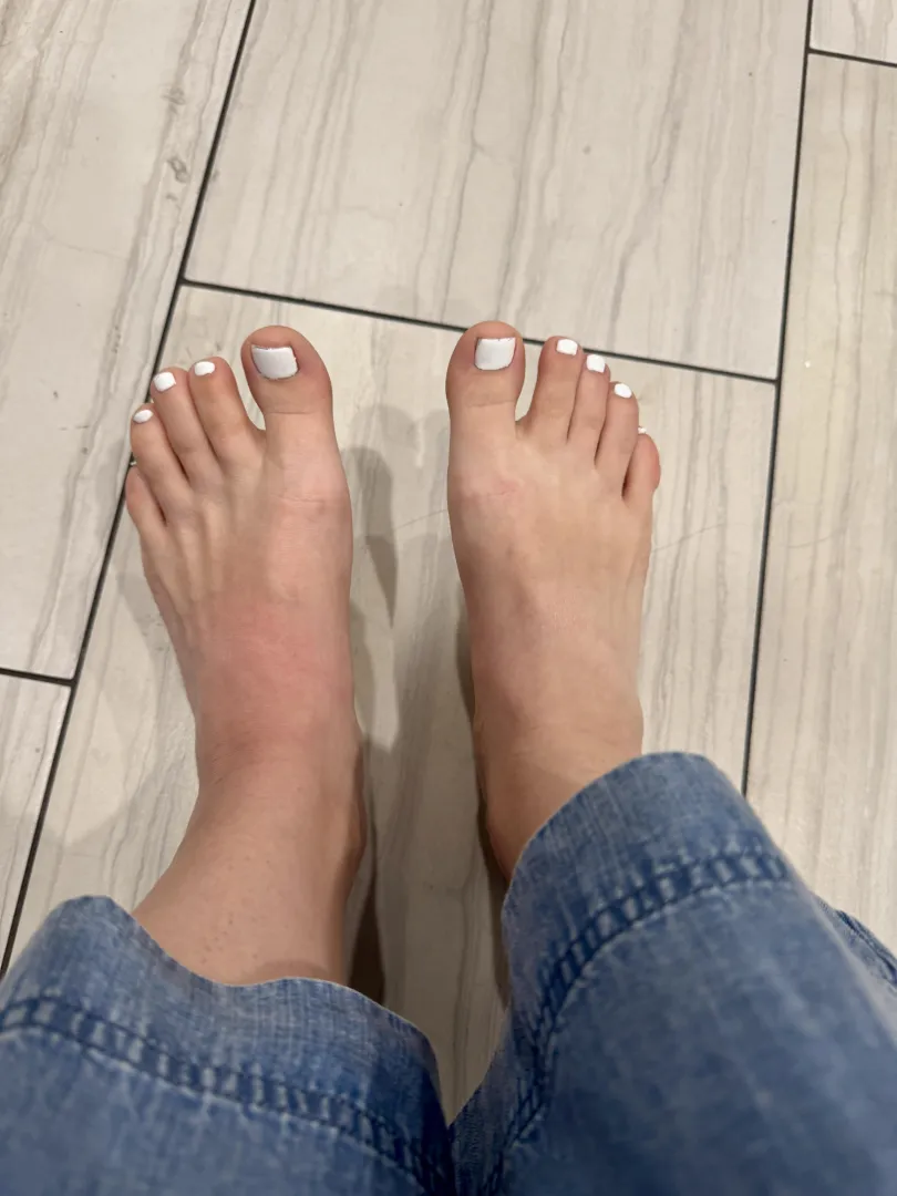 I went with white toes, thoughts? posted by Karlafeets28
