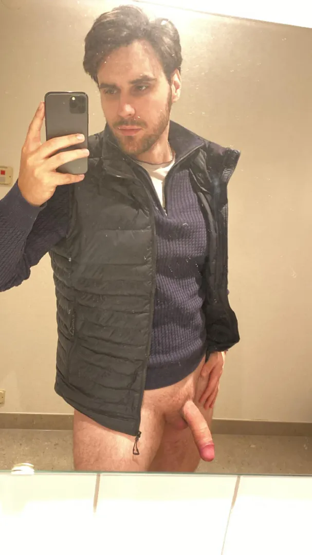 I Will delete in 2 hours, and comment, and I will send you my nudes  posted by hugecockdownurthroat