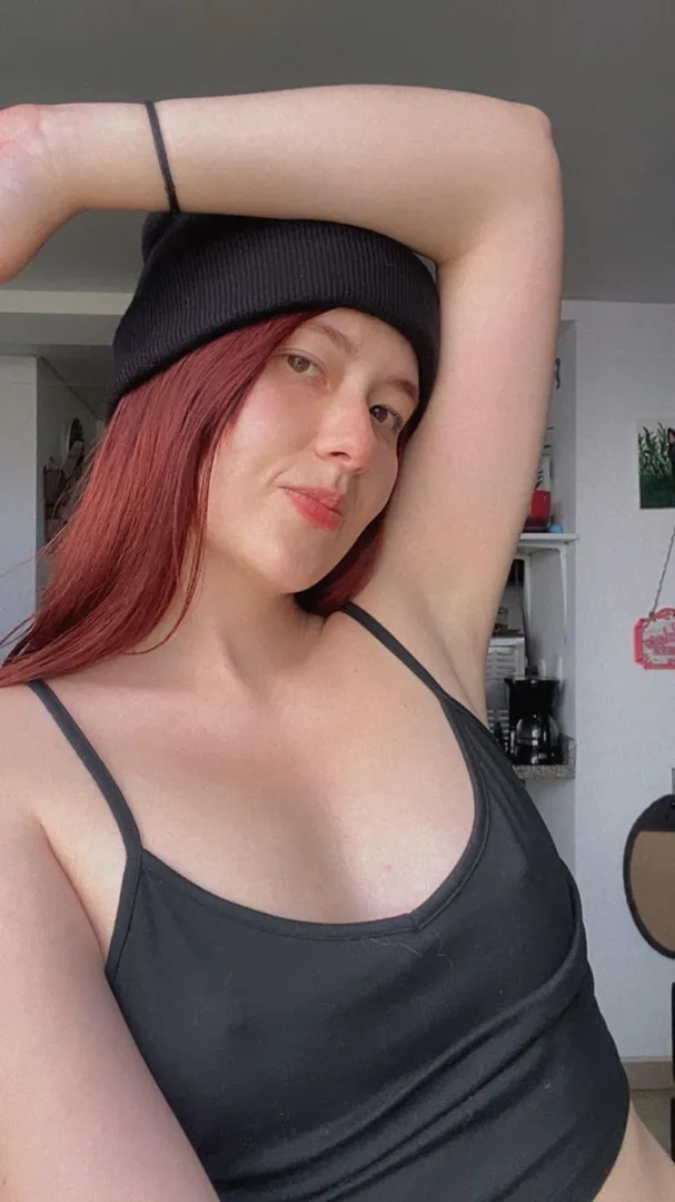 I will never wear a bra again posted by Venuss_08