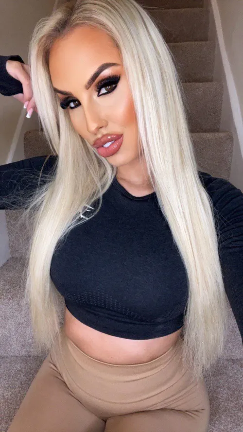 I wish an older guy came on my leggings right now by CakeSupp