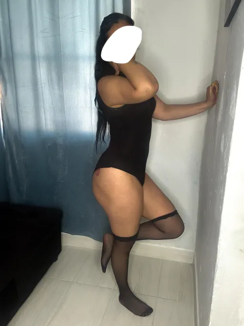 I wish I were a little ant and could climb up to your balcony to whisper in your ear: handsome, beautiful, and sweetheart. by isthar_05