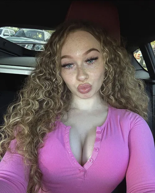 I won’t tell anyone you want to give a young girl like me a kiss by MembershipFeeling993