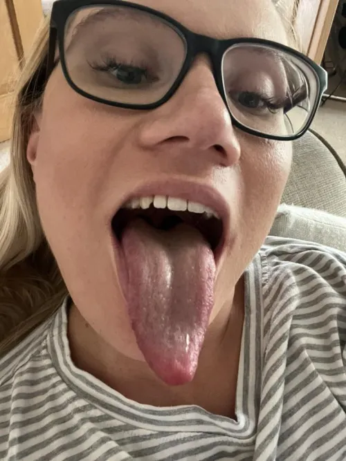 I would love to spread my slime all over your body  by jennyahegaoblonde