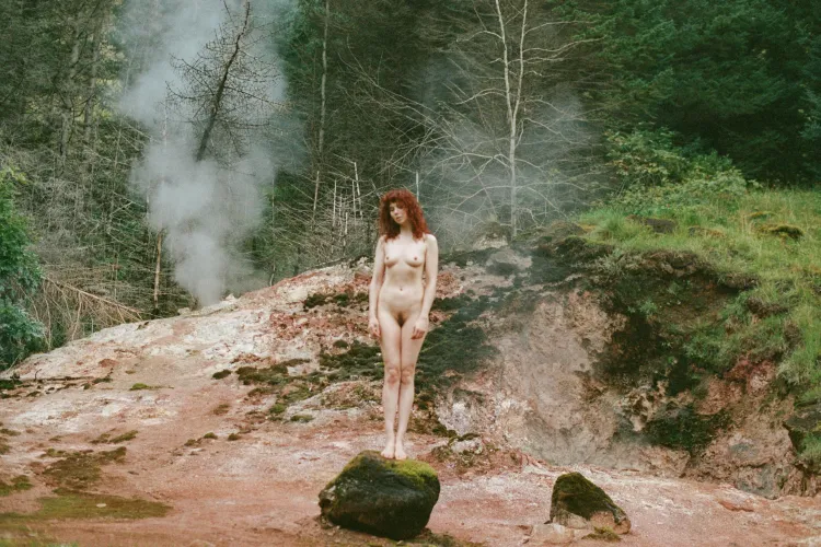 Icelandic Selkie // Nikon FM2 50mm f/1,4 - Portra 400 by JD_BodyRoots