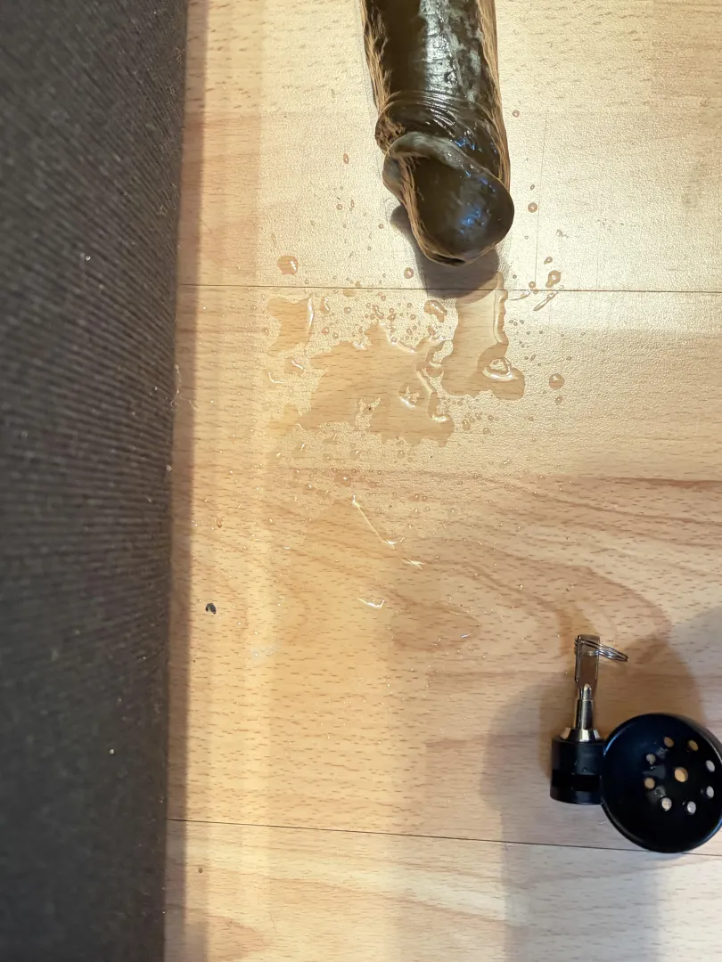 Ich bin komplett explodiert und auch nicht nur einmal gekommen. Konnte nicht mehr aufhören posted by Schuhsohle45