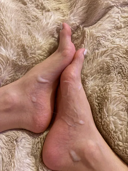 i’d make you get down and lick up every last drop.. <3 by bunnieeof