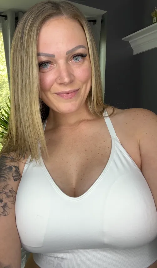 If I asked you to fuck me.. would you say yes or no? by haleyonlyxo