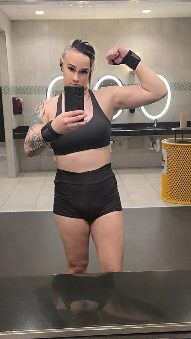 If I offered you head right now, would you take it? Be honest, pls posted by elenathornetrans