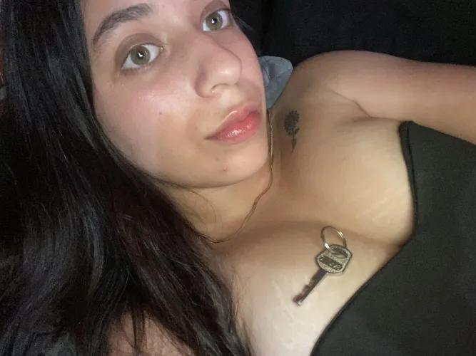 If I tell you on the first date that I'm a housekeeper, would you see me again? by Powerful-Pair-2033