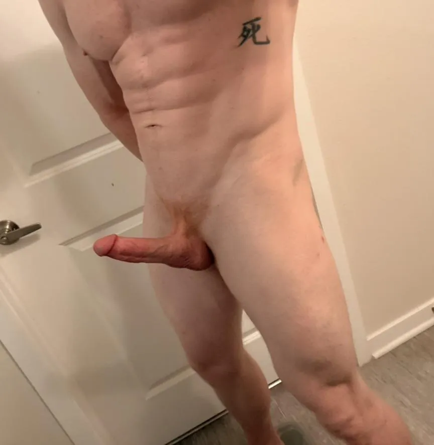 If I were your room mate, would you offer yourself to me after the gym? posted by GrandStretch5219