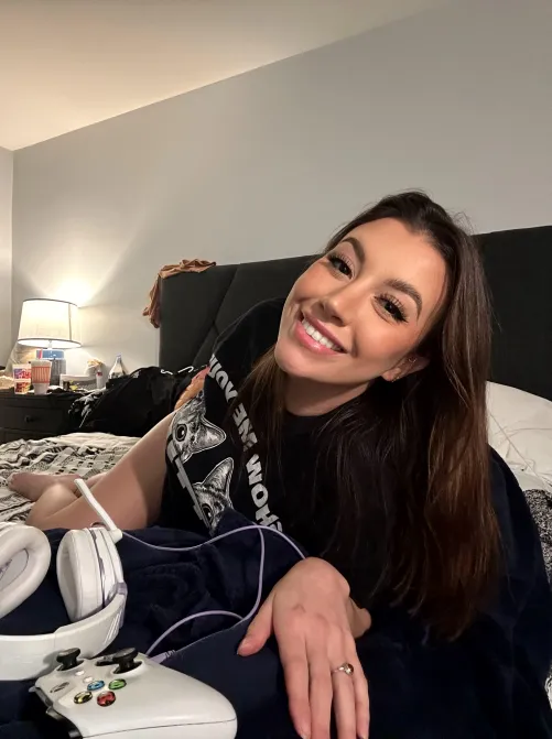 if i win, you have to take a piece of my clothes off... deal? ;p by Exotic-Friendship412