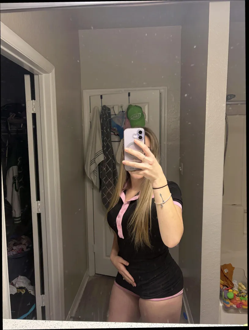 If mirrors could talk posted by CauliflowerPlushy