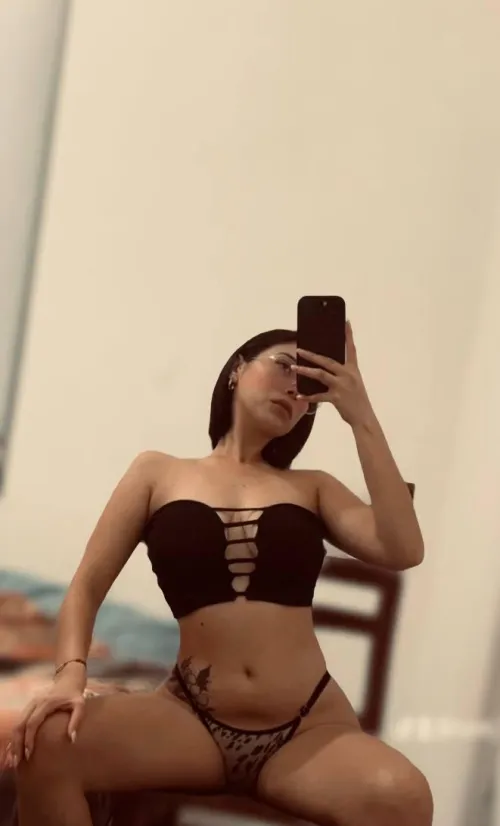 If ur inbox is open for my nudes, say yes and check ur inbox in 5 min by milkygirlonly