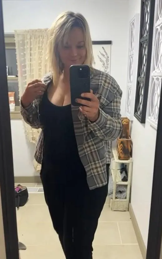 If you had to sum me up in three words, what would they be? posted by MissTaylorLaurenxo