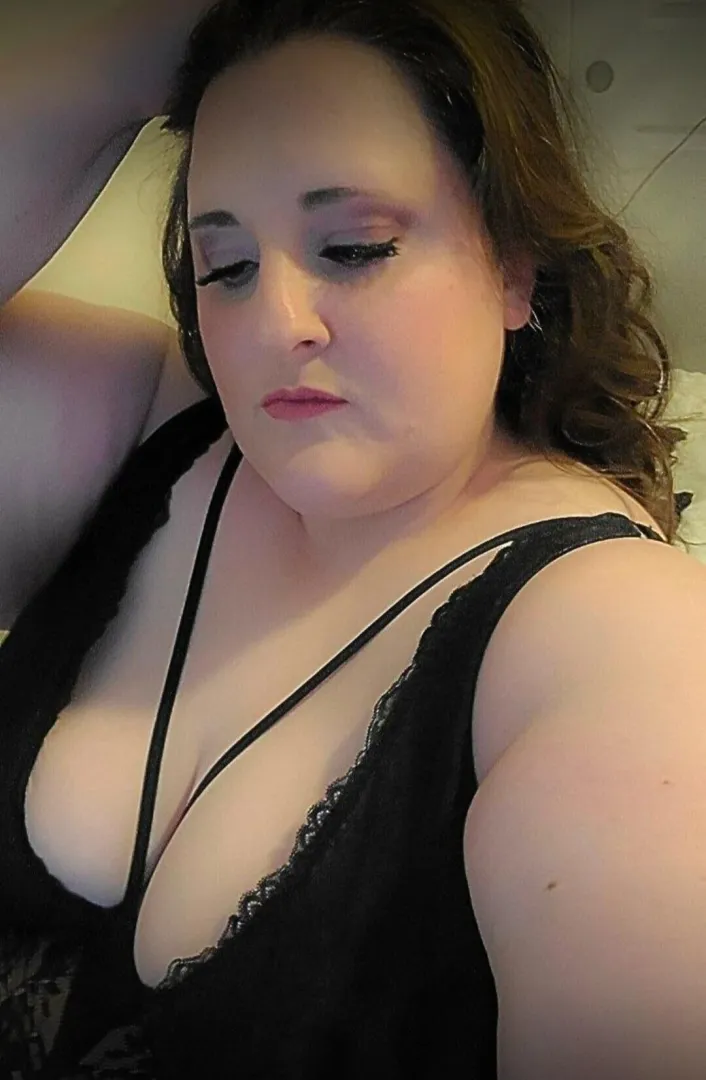 If you like your women extra in every way… you’re welcome posted by PlumCrazyRach