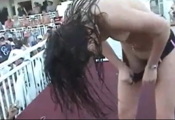 If you need to check if you've shaved your pussy nicely before you finally get naked. by Springbreakjerk