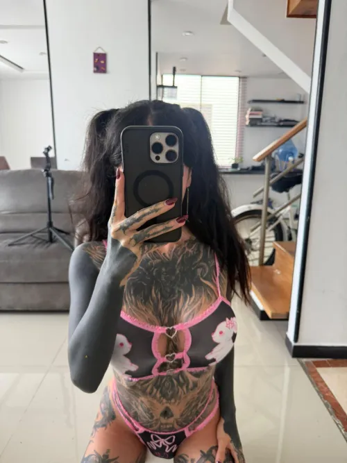 If you saw me like this, would you jerk off? by darkykittens