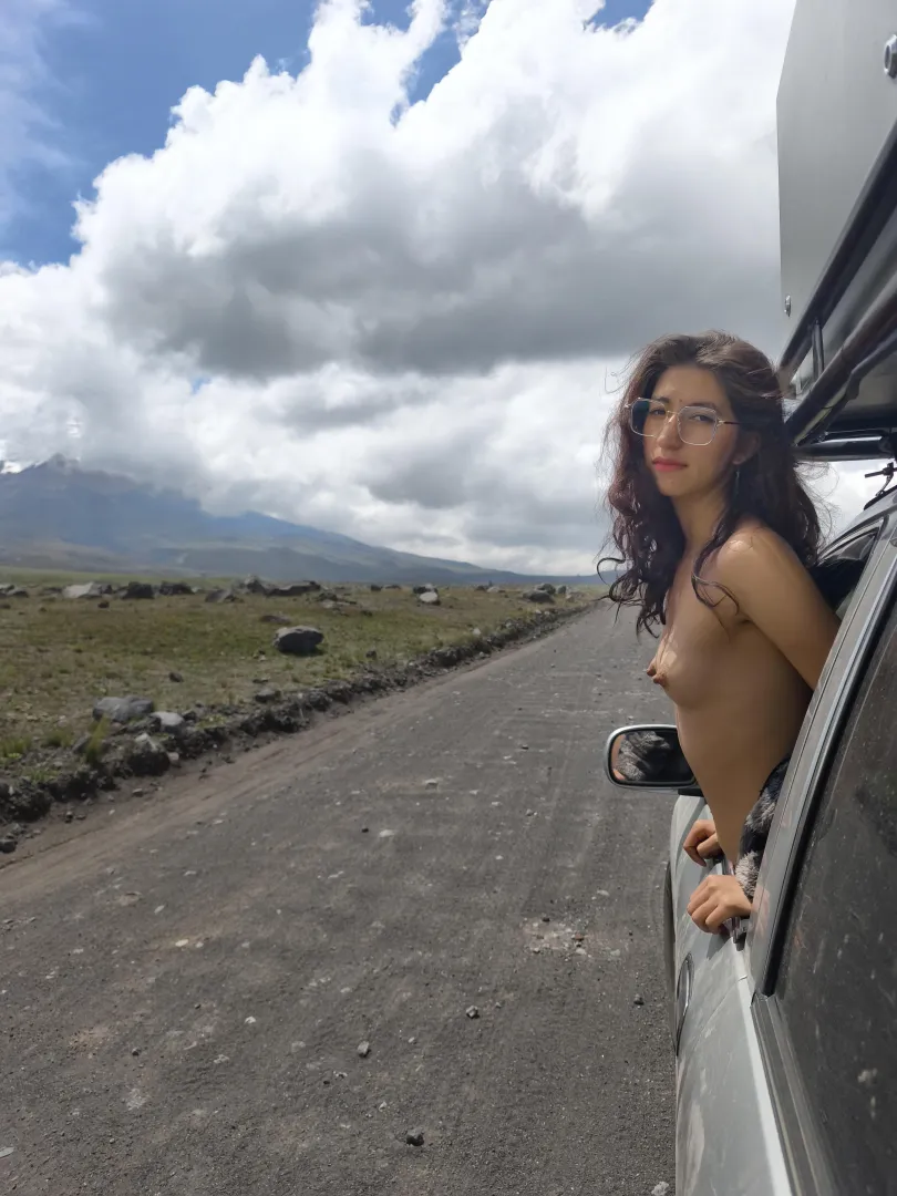 If you saw me on the road, what would you say to me? posted by yosoykore_