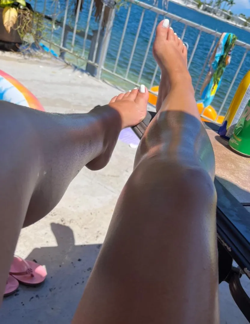 If you seen me in public would you take a glance? posted by gothytoes