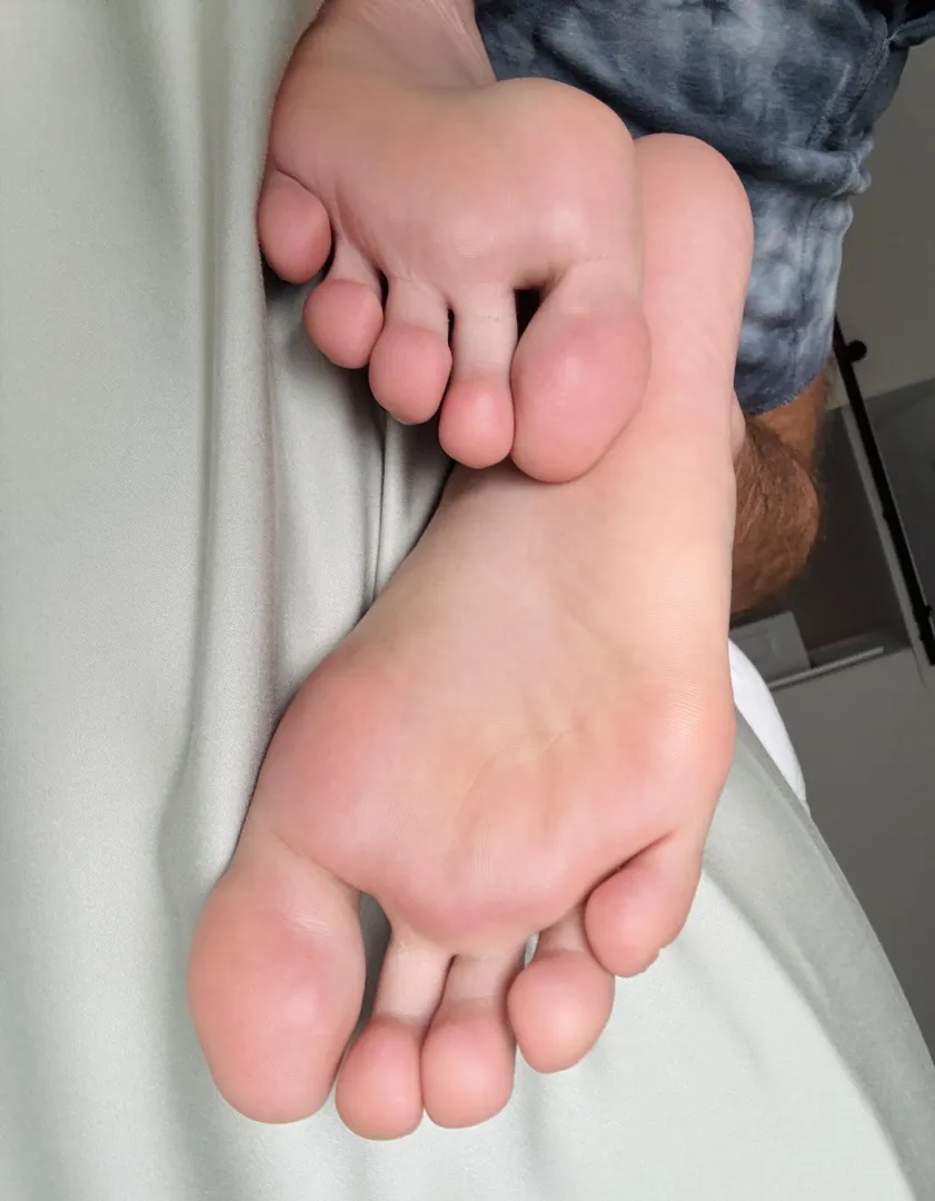 If you start licking you won’t be able to stop (Size 12 US) posted by LiamAndAustin