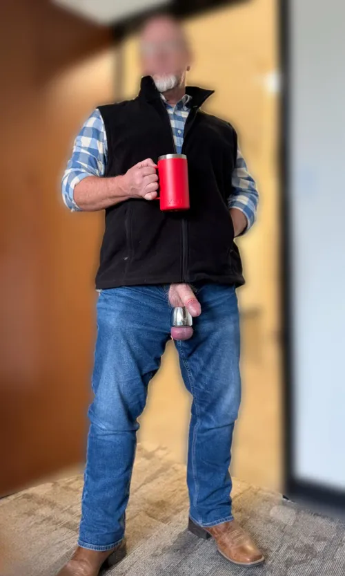 If you still believe the weatherman knows anything, enjoy the snow ️️️☃️ [53] by Magnae_Globi_Ignis