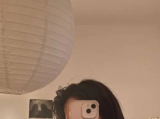 If you'd fuck a 42yo, say YEP and I'll send u nudes posted by Sensitive_Garlic_668