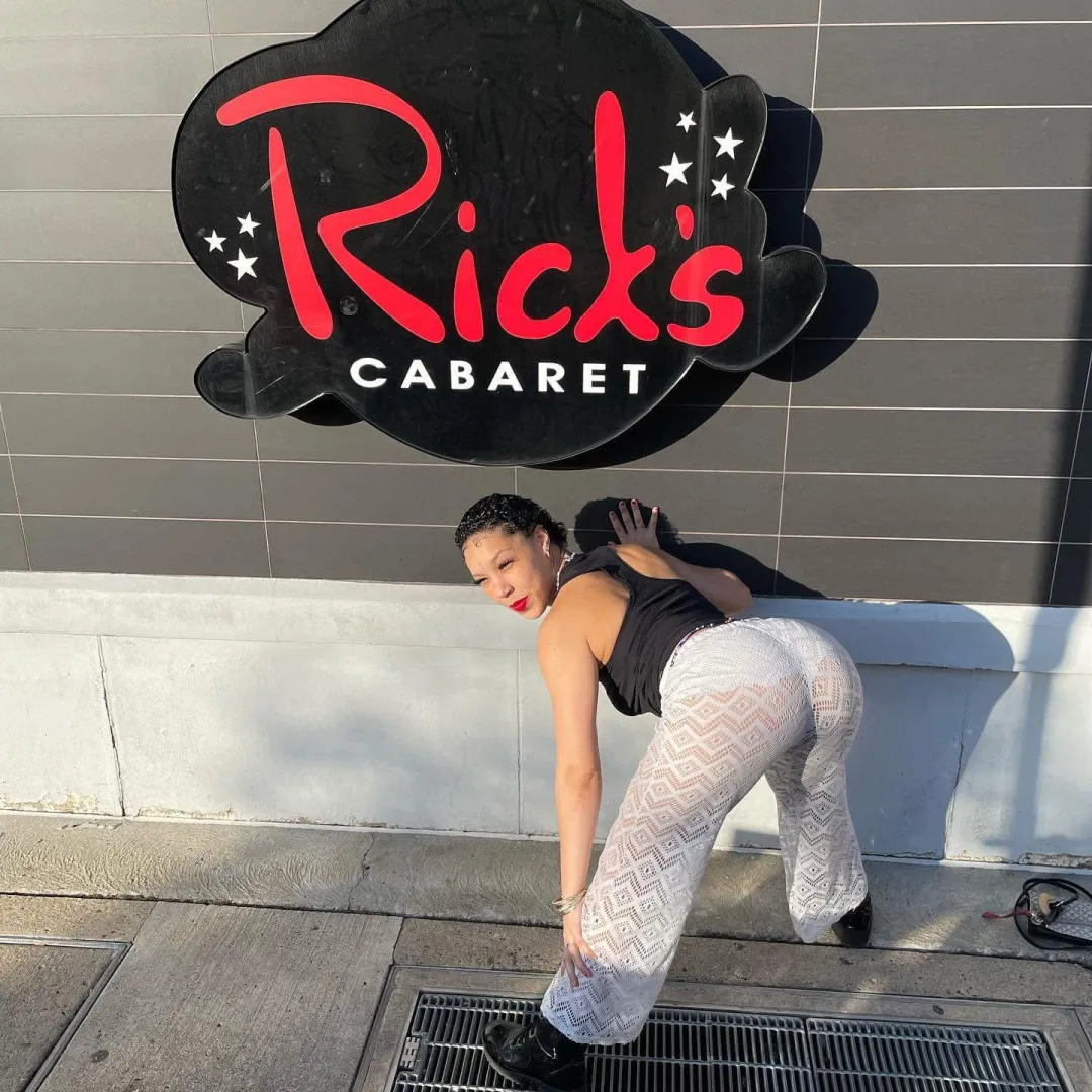 if your dick could talk, what would it say to a girl like me?  posted by delphiraexo