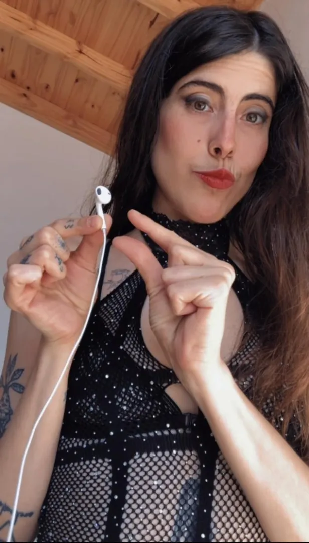 if your dicklett is the size of my airpod is not a cock and you are a loser. posted by Southern-Deal5821