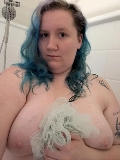 If you're into curvy women make sure to check me out! Shower videos and more! ❤️ by LyraDouglass99