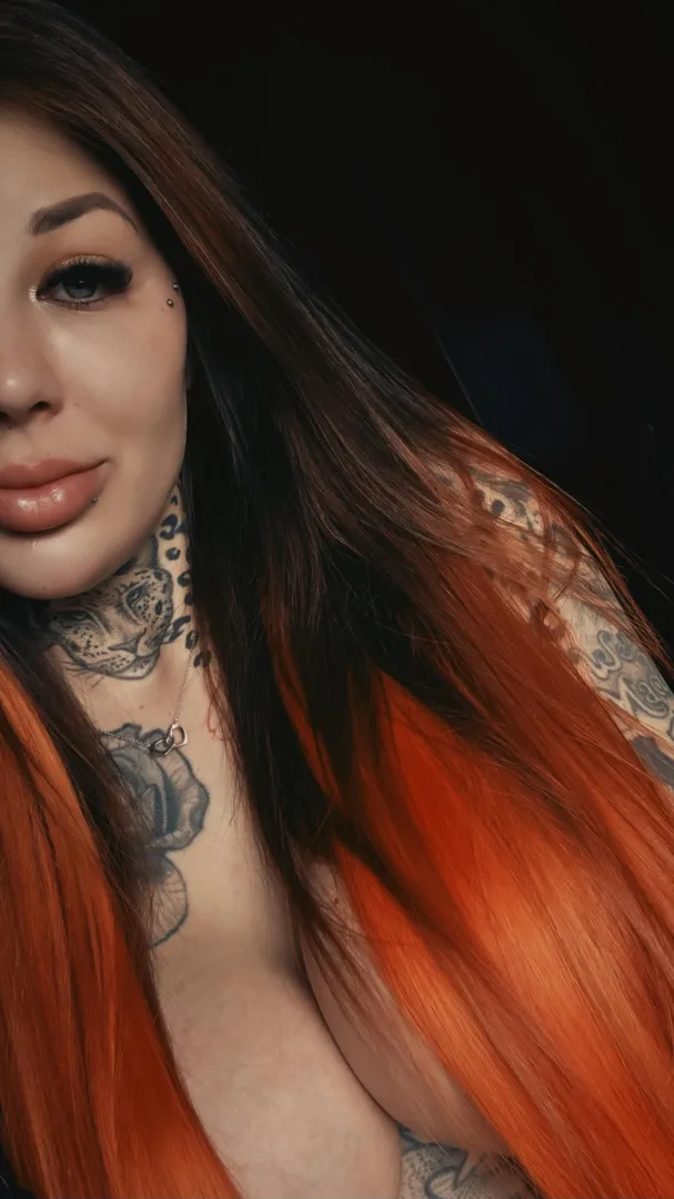 Ihanaa naistenpäivää kaikille jumalaisille naisille  posted by Iitu_xoxo