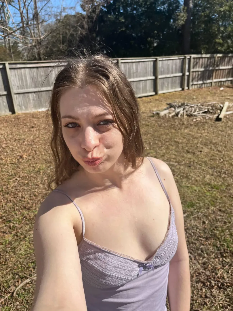 I'll be sending my recent nudes to Redditors. Who's in? (first 60!) posted by daisyduffybabyxo