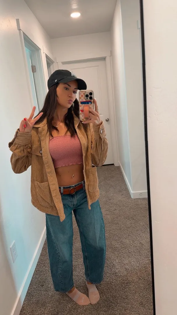 I'll be sending random nudes to Redditors.. who's in? (first 60!) posted by cutiebunnymoore